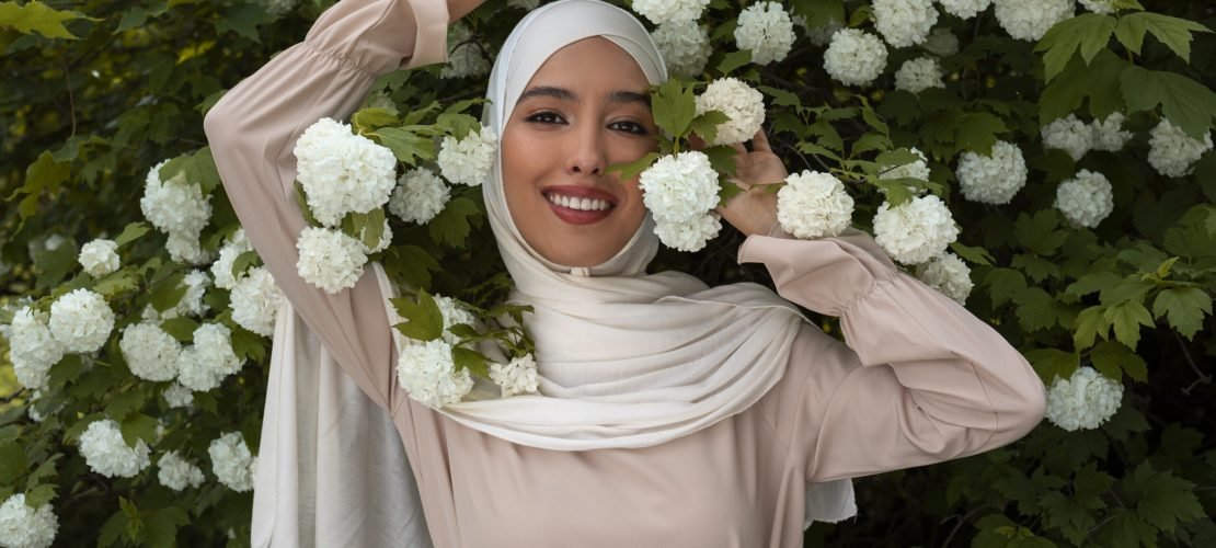 Mujer con hijab
